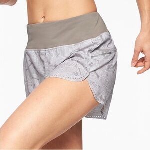 Athleta Laser Cut, Leaf Design Running Shorts Sz XL
